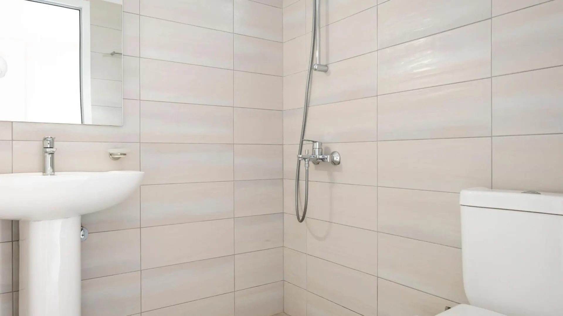 Blue Horizon Hotel Himare